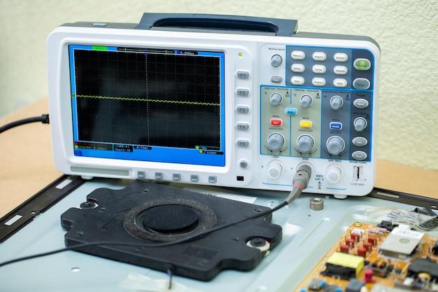  Accurate ripple voltage assessment using oscilloscope